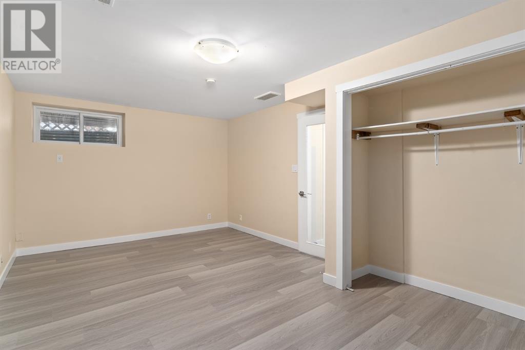 Single Family House for Sale in  Whitworth Way NE Whitehorn Calgary 