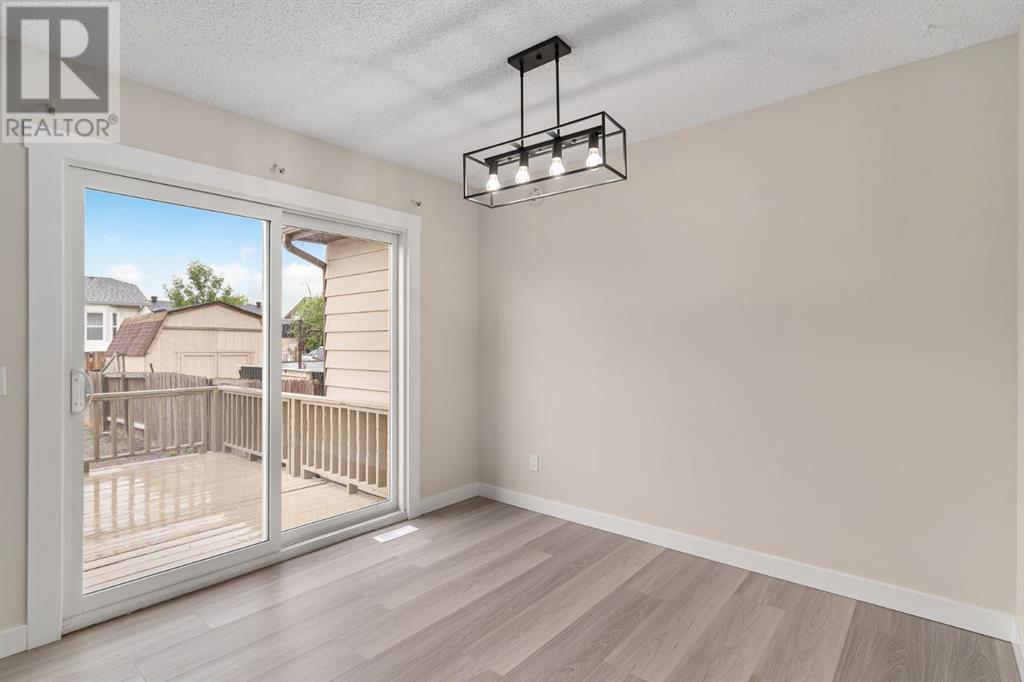 Single Family House for Sale in  Whitworth Way NE Whitehorn Calgary 