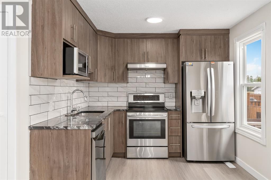 Single Family House for Sale in  Whitworth Way NE Whitehorn Calgary 