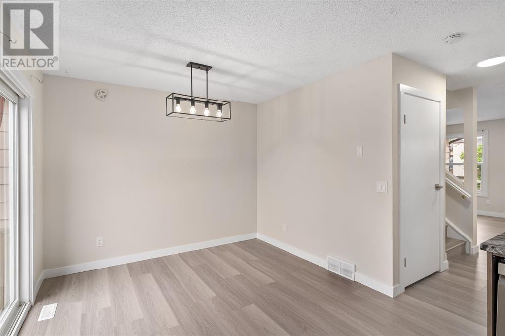 Single Family House for Sale in  Whitworth Way NE Whitehorn Calgary 