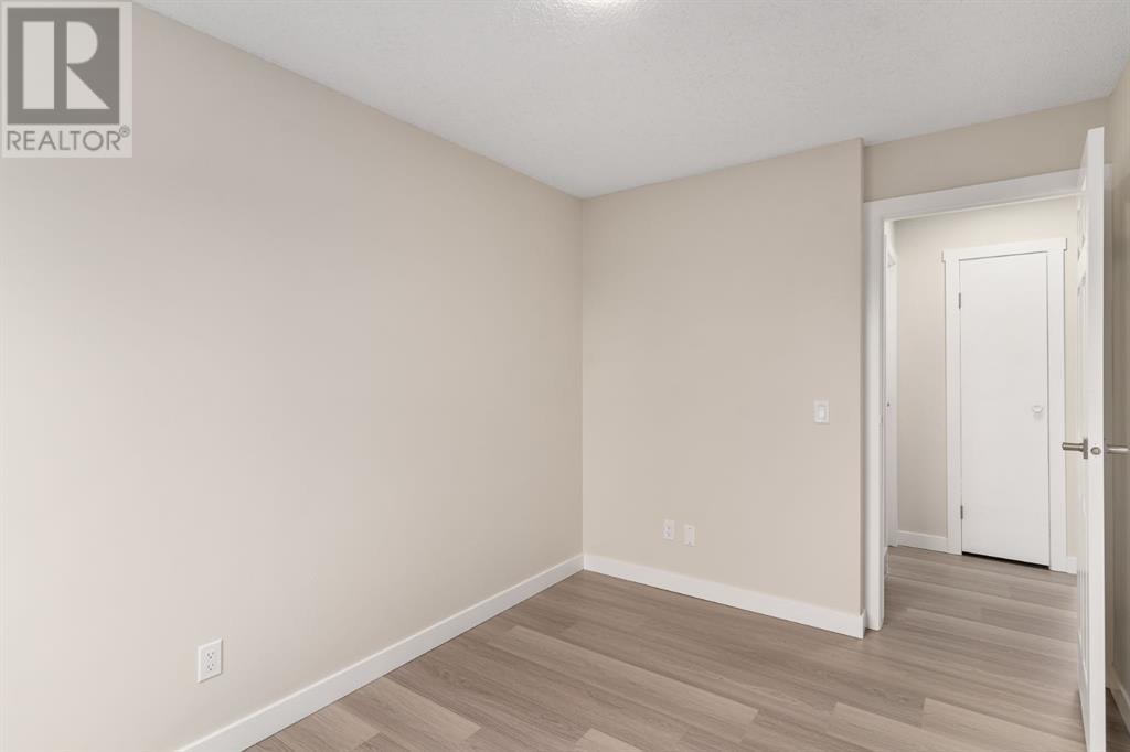 Single Family House for Sale in  Whitworth Way NE Whitehorn Calgary 