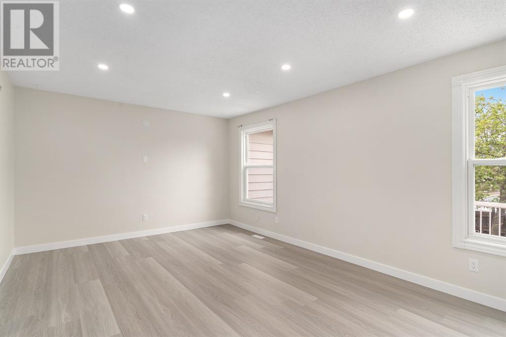 Single Family House for Sale in  Whitworth Way NE Whitehorn Calgary 