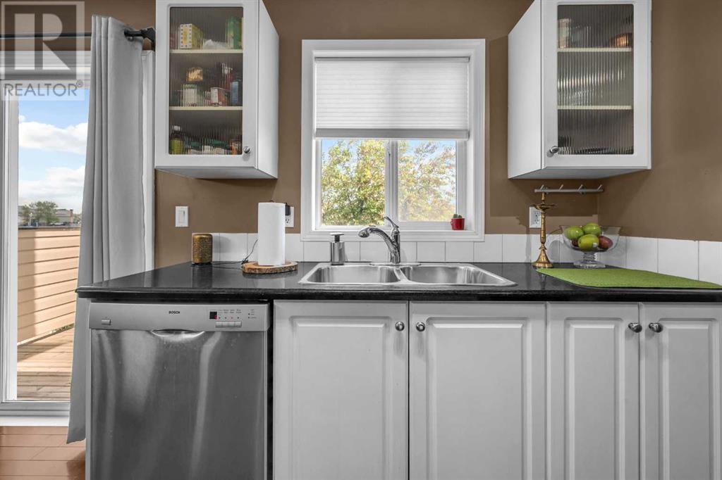 Single Family House for Sale in  Royal Birch Mount NW Royal Oak Calgary 