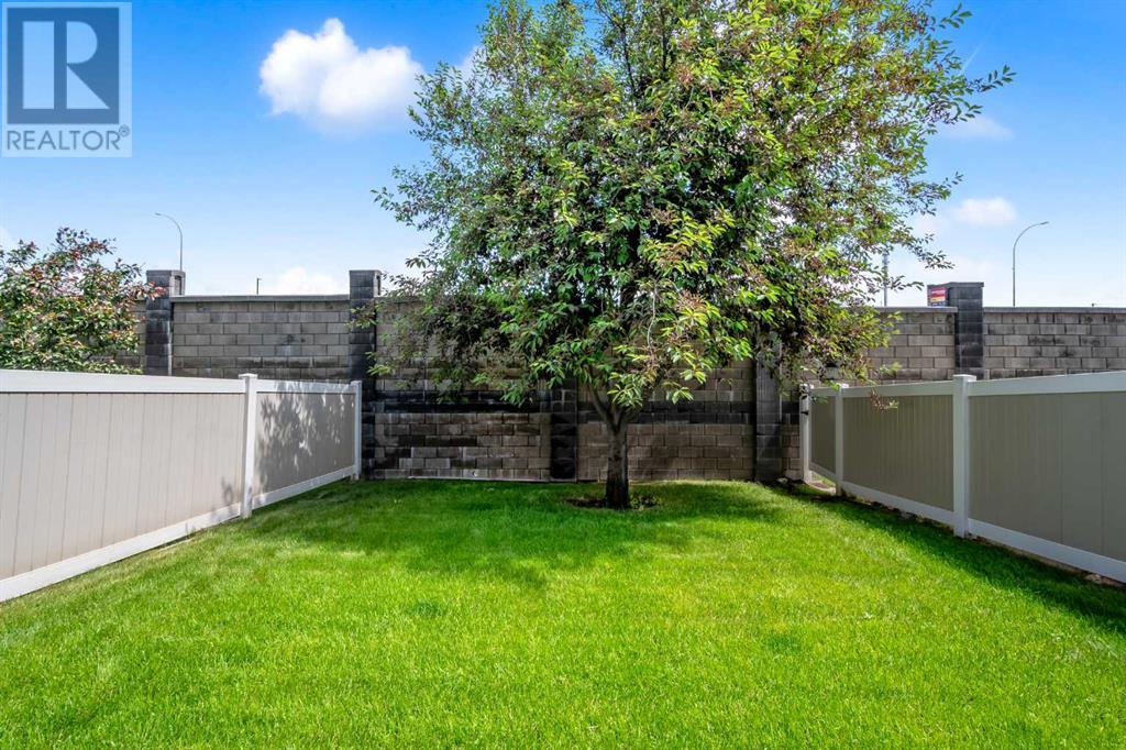 Single Family House for Sale in  Royal Birch Mount NW Royal Oak Calgary 