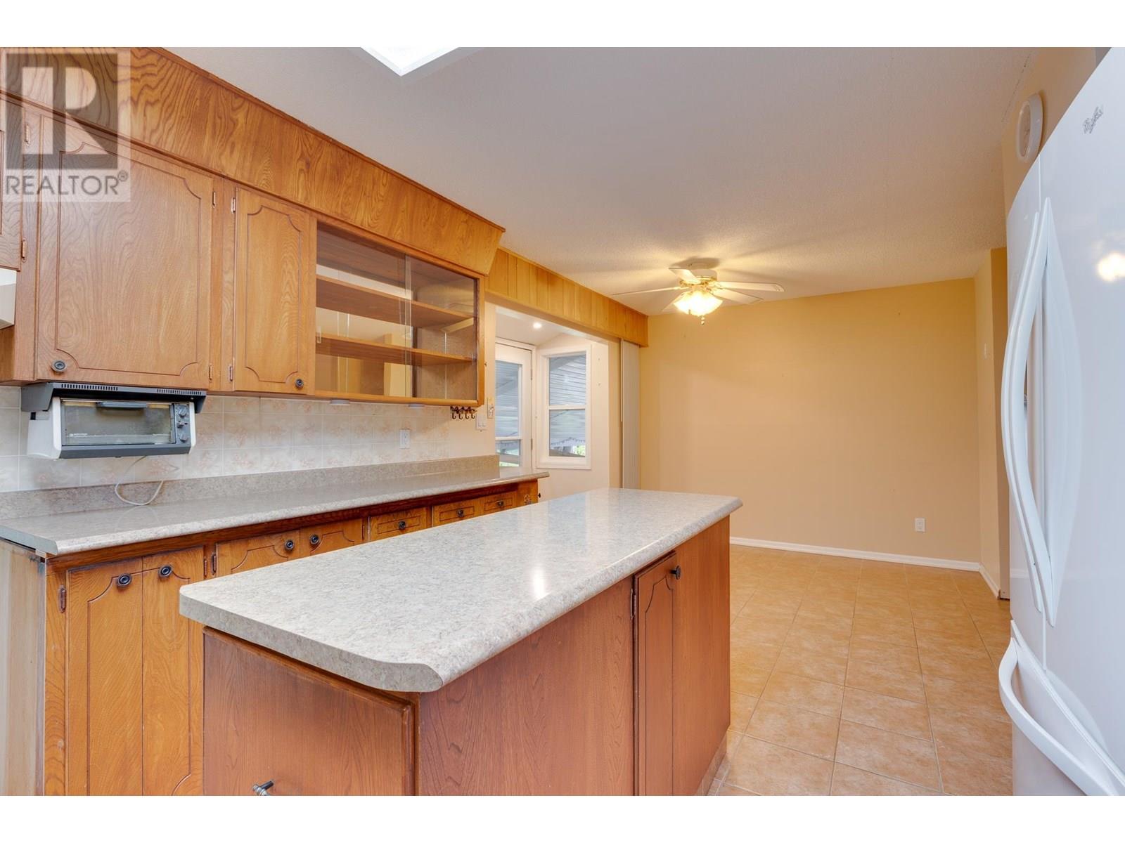 Photo 11 of 2929 2943 16 Highway, Prince George BC