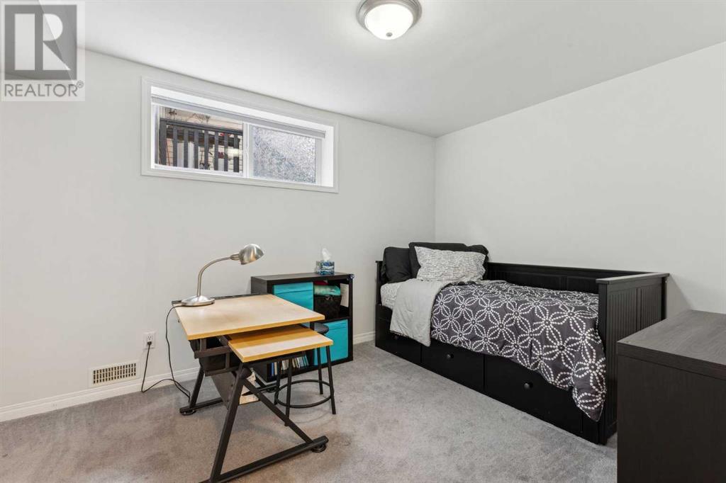 Single Family House for Sale in  Rockywood Park NW Rocky Ridge Calgary 