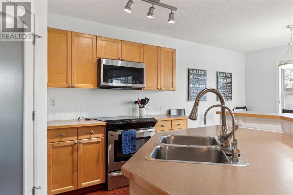 Single Family House for Sale in  Rockywood Park NW Rocky Ridge Calgary 
