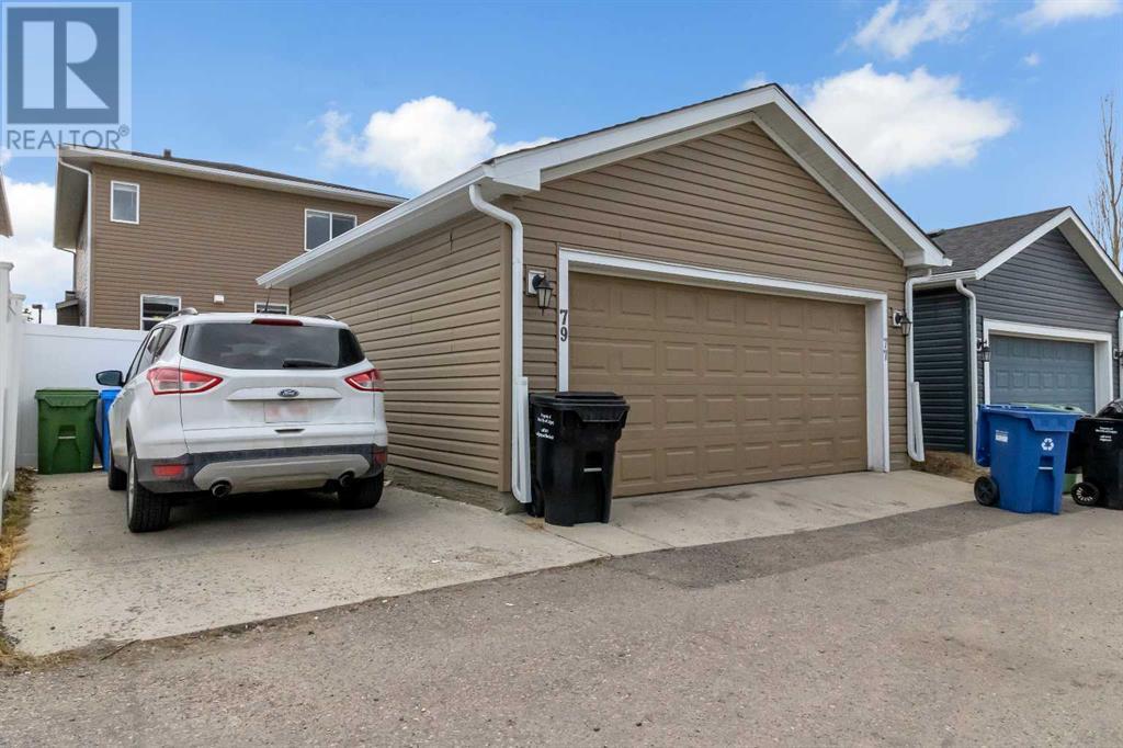 Single Family House for Sale in  Redstone Gardens NE Redstone Calgary 