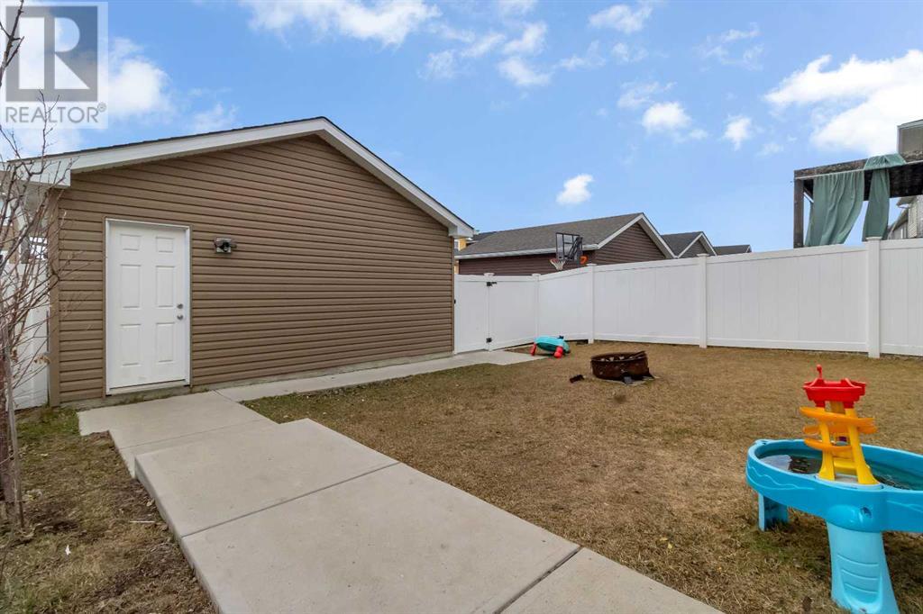 Single Family House for Sale in  Redstone Gardens NE Redstone Calgary 