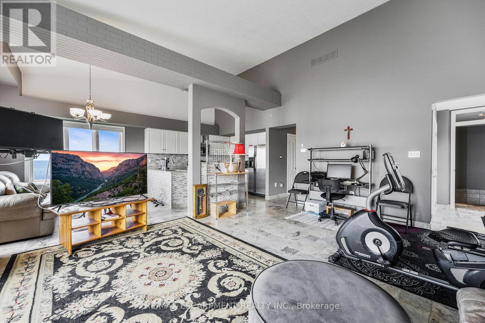 Photo 32 of 491 493 Dewitt Road, Hamilton ON