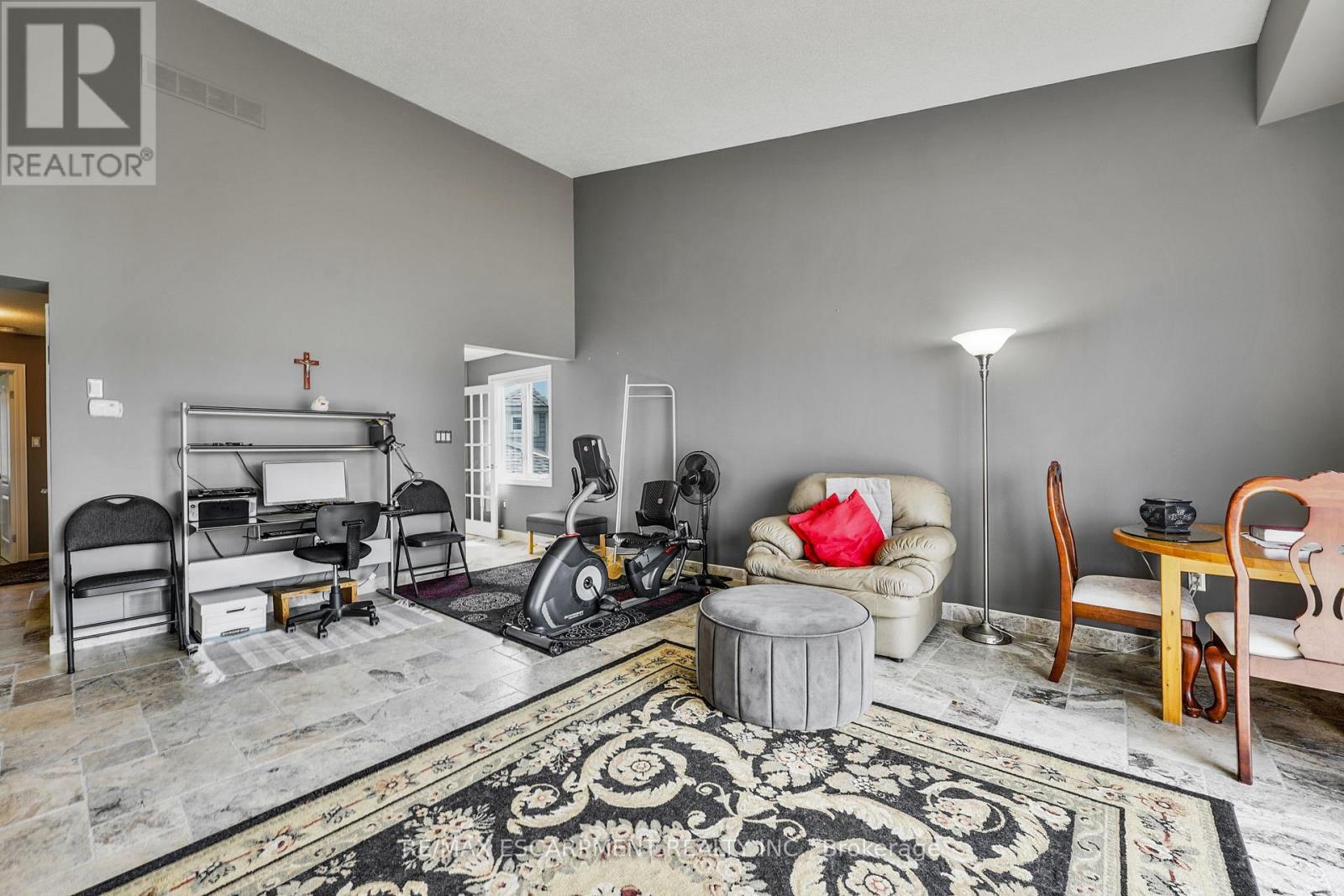 Photo 7 of 491 493 Dewitt Road, Hamilton ON