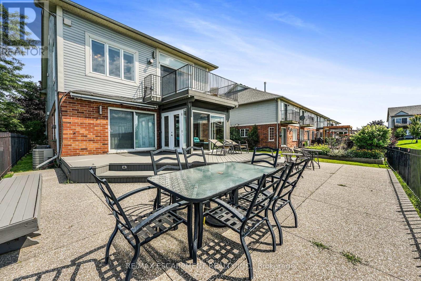 Photo 2 of 491 493 Dewitt Road, Hamilton ON