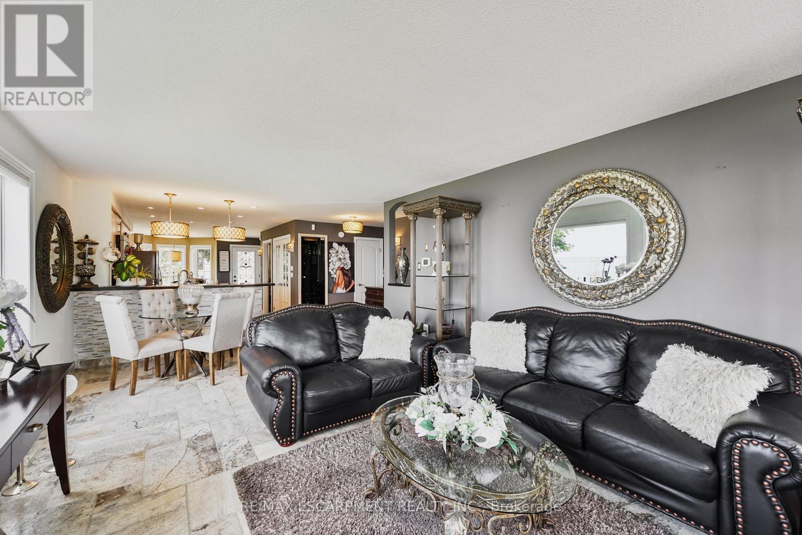 Photo 25 of 491 493 Dewitt Road, Hamilton ON