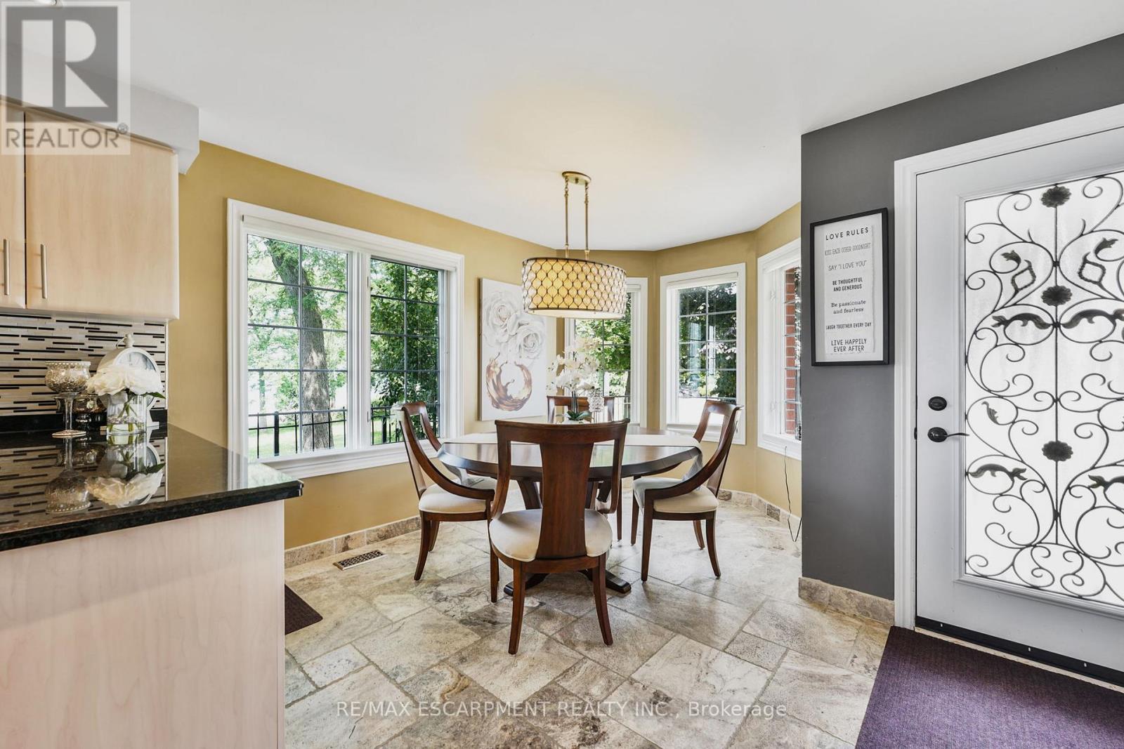 Photo 17 of 491 493 Dewitt Road, Hamilton ON