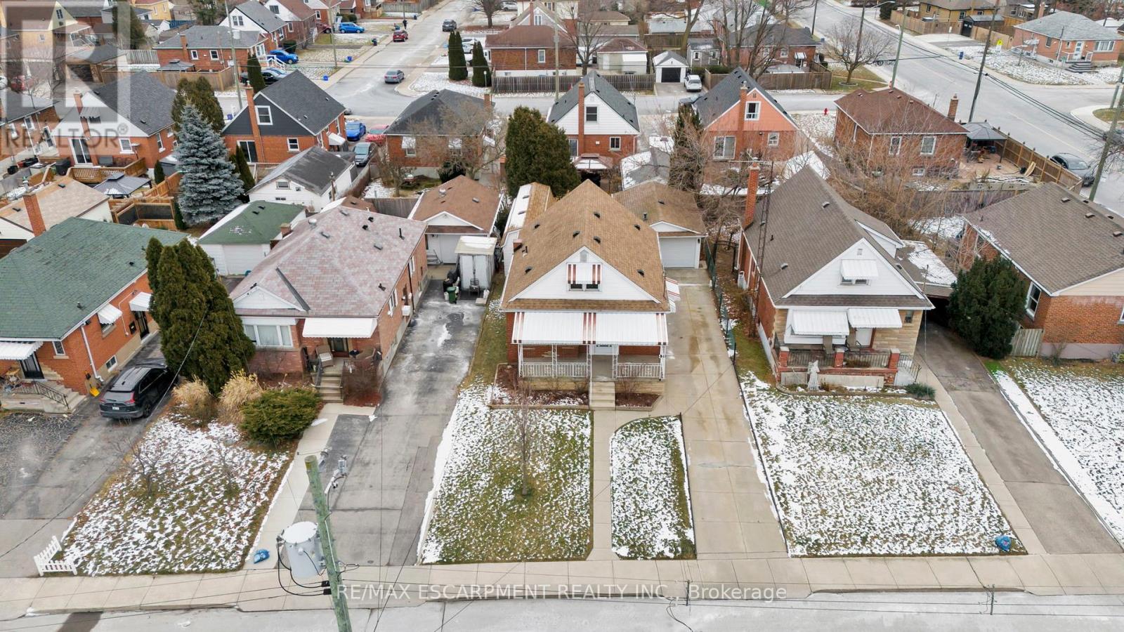 Photo 45 of 131 East 42nd Street, Hamilton ON