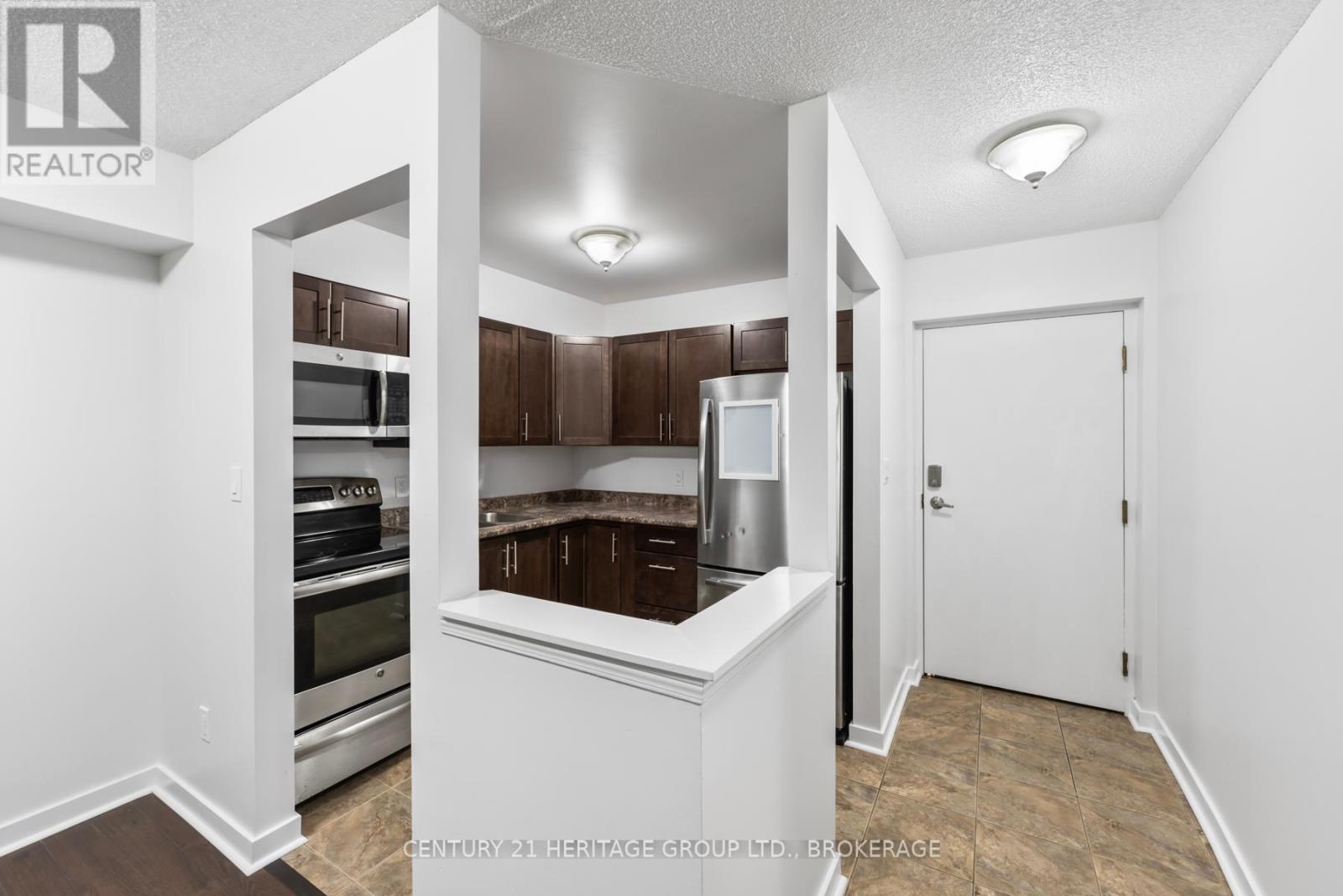 Photo 9 of 107 310 Kingsdale Avenue, Kingston ON