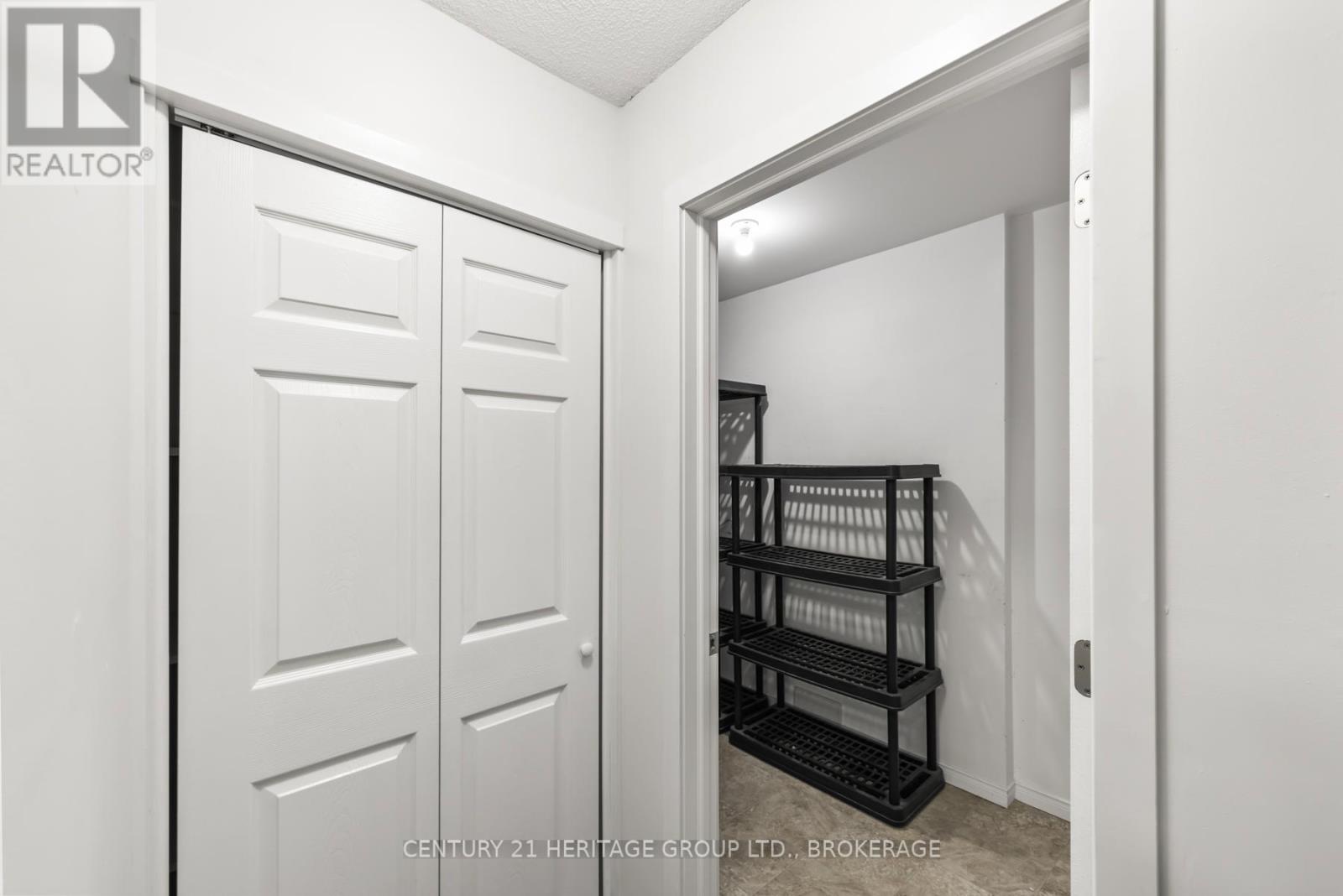 Photo 33 of 107 310 Kingsdale Avenue, Kingston ON