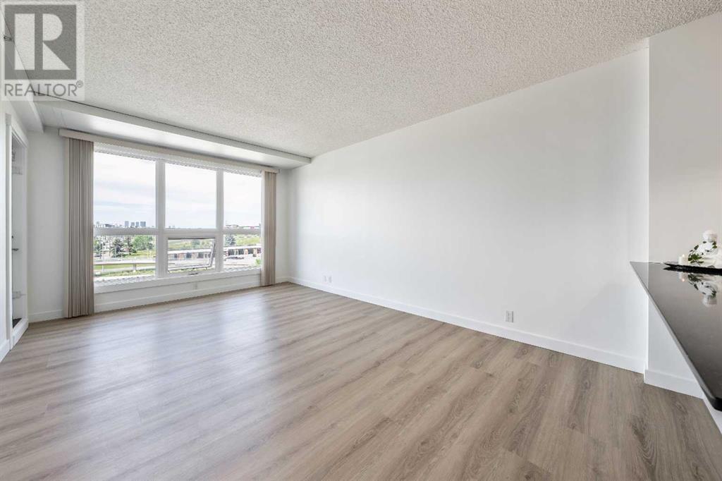Single Family House for Sale in   Horton Road SW Haysboro Calgary 