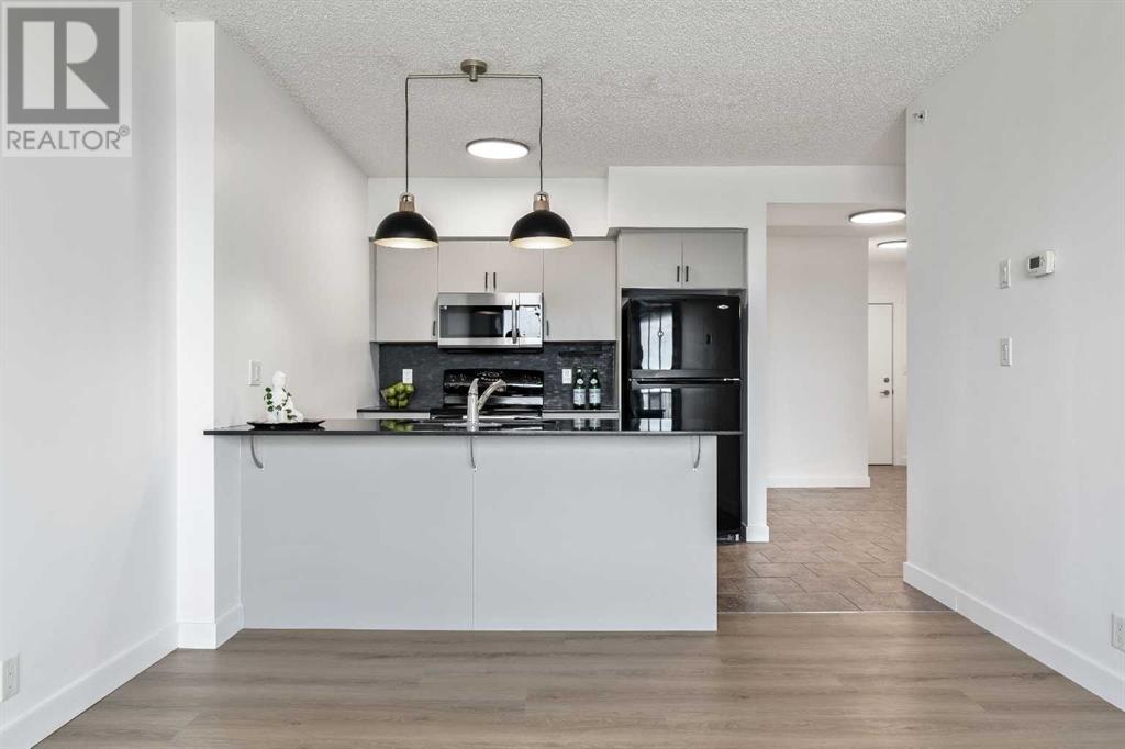 Single Family House for Sale in   Horton Road SW Haysboro Calgary 