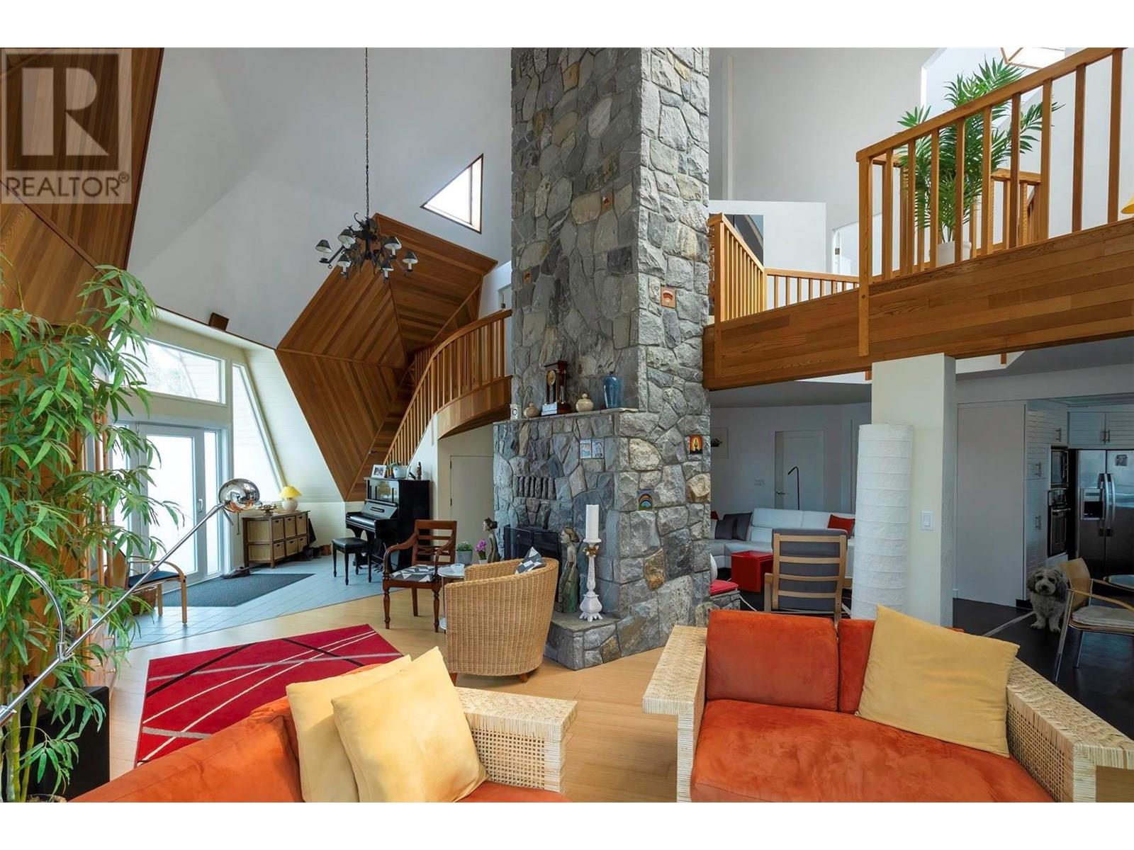  16709 Maki Road, Lake Country