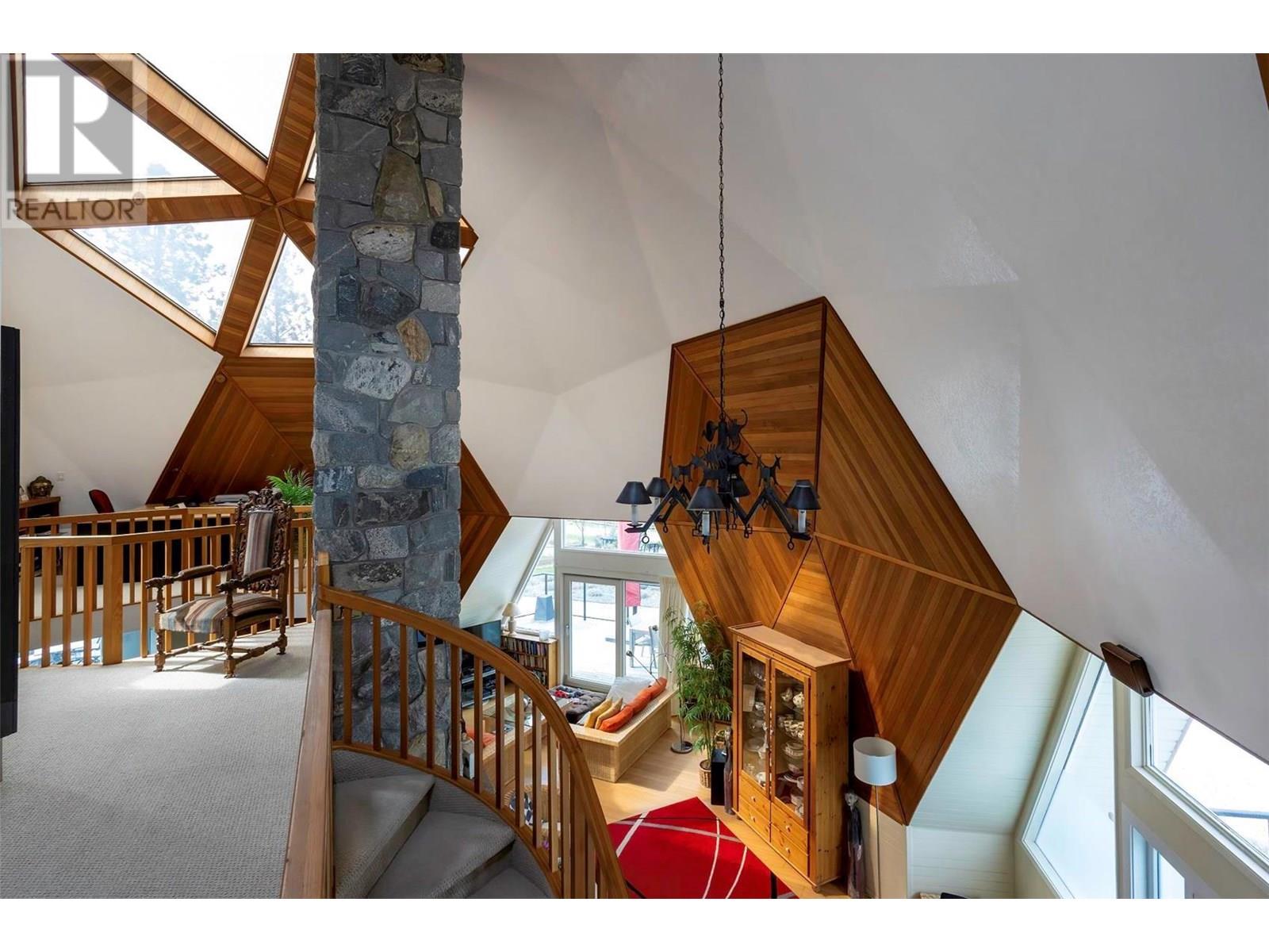  16709 Maki Road, Lake Country