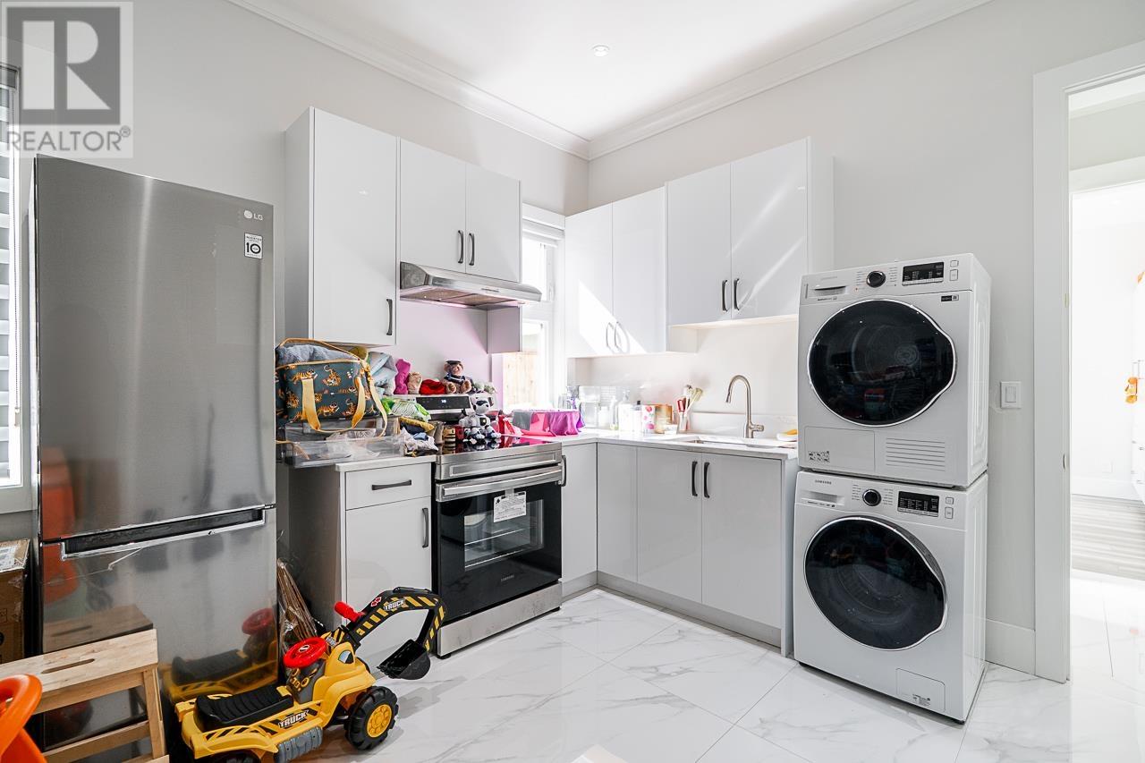 Photo 17 of 10680 Ashcroft Avenue, Richmond BC