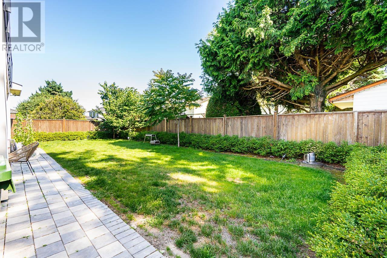 Photo 10 of 10680 Ashcroft Avenue, Richmond BC