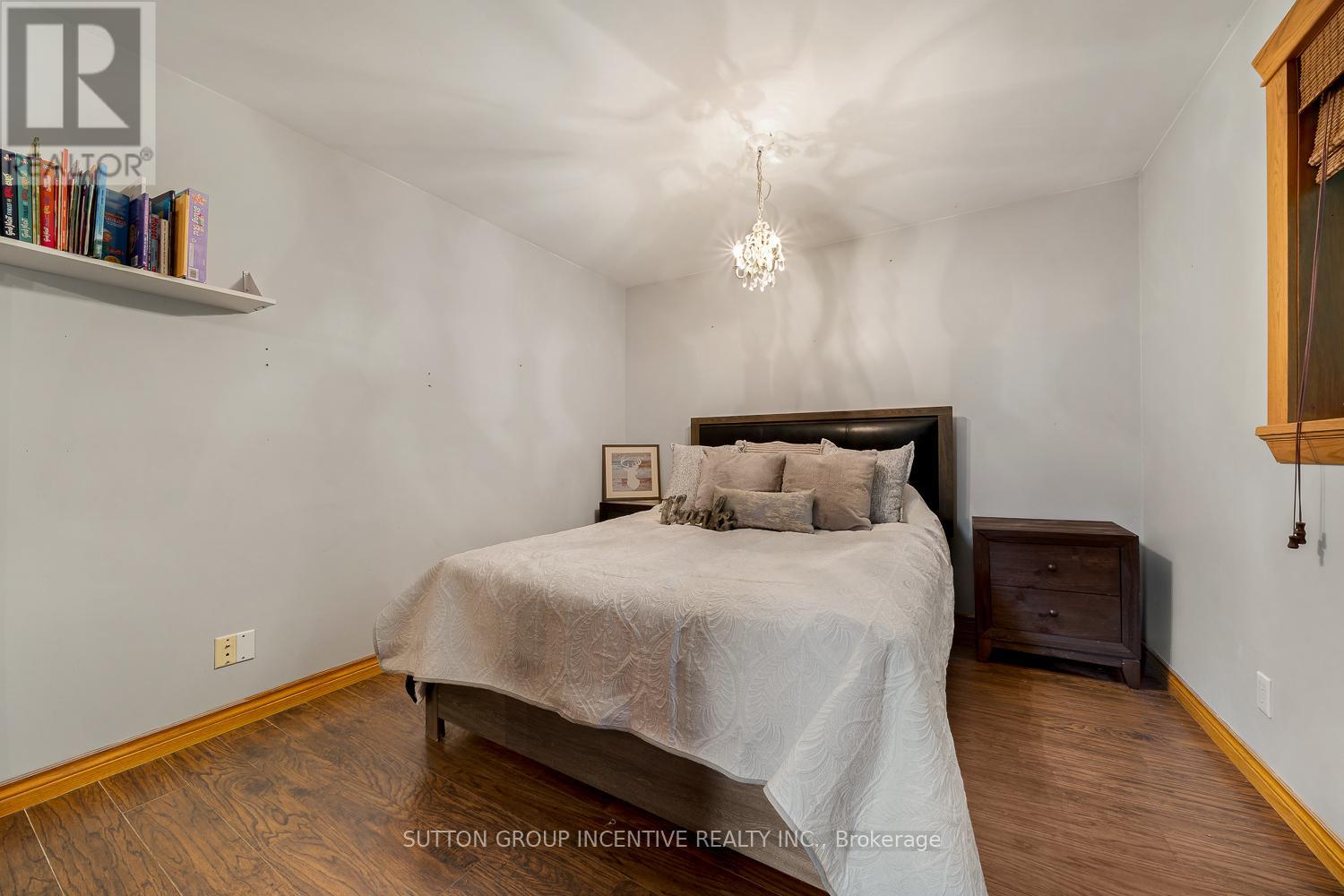 Photo 5 of 806 Clearwater Lake Road, Huntsville ON