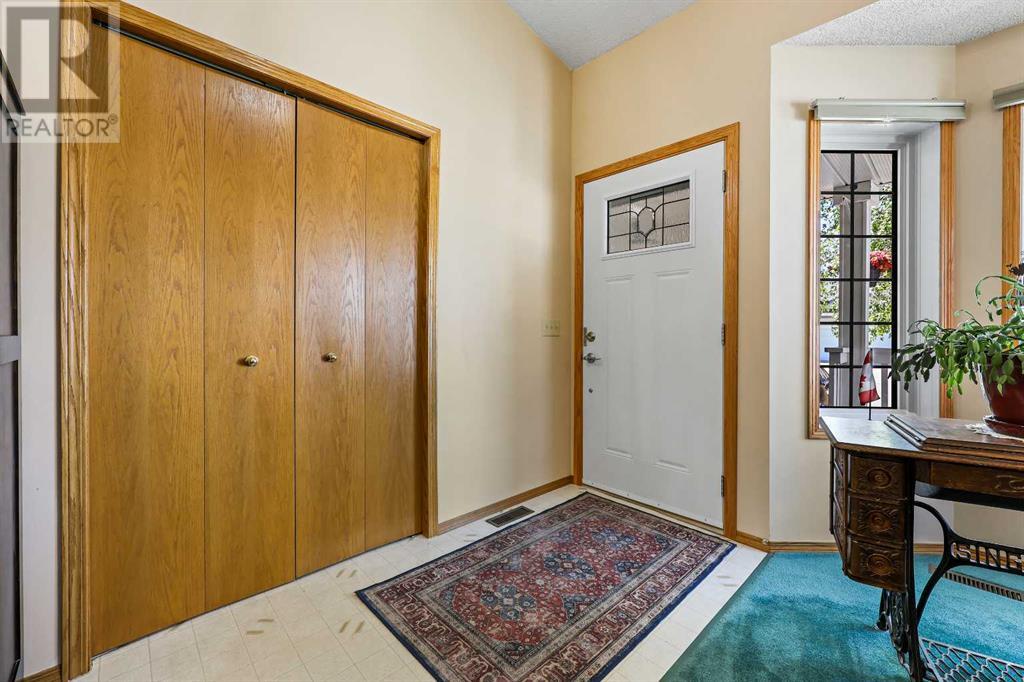 Single Family House for Sale in  Hawkmount Close NW Hawkwood Calgary 