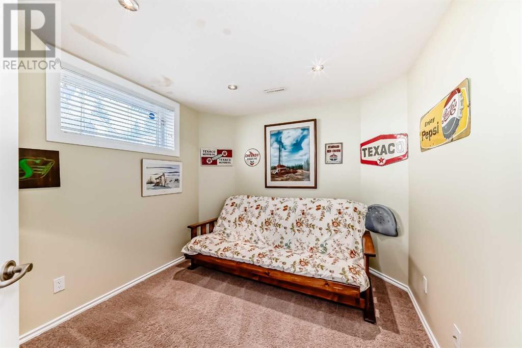 Single Family House 4 Level for Sale in  Signal Hill Place SW Signal Hill Calgary 