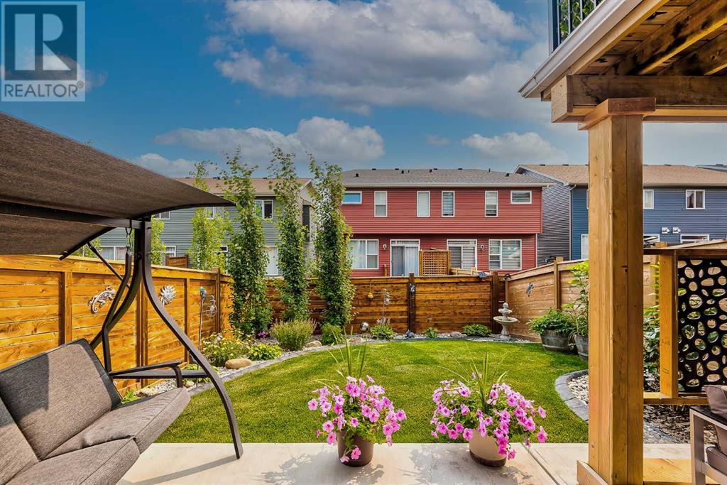 Single Family House for Sale in  Sage Bluff Road NW Sage Hill Calgary 