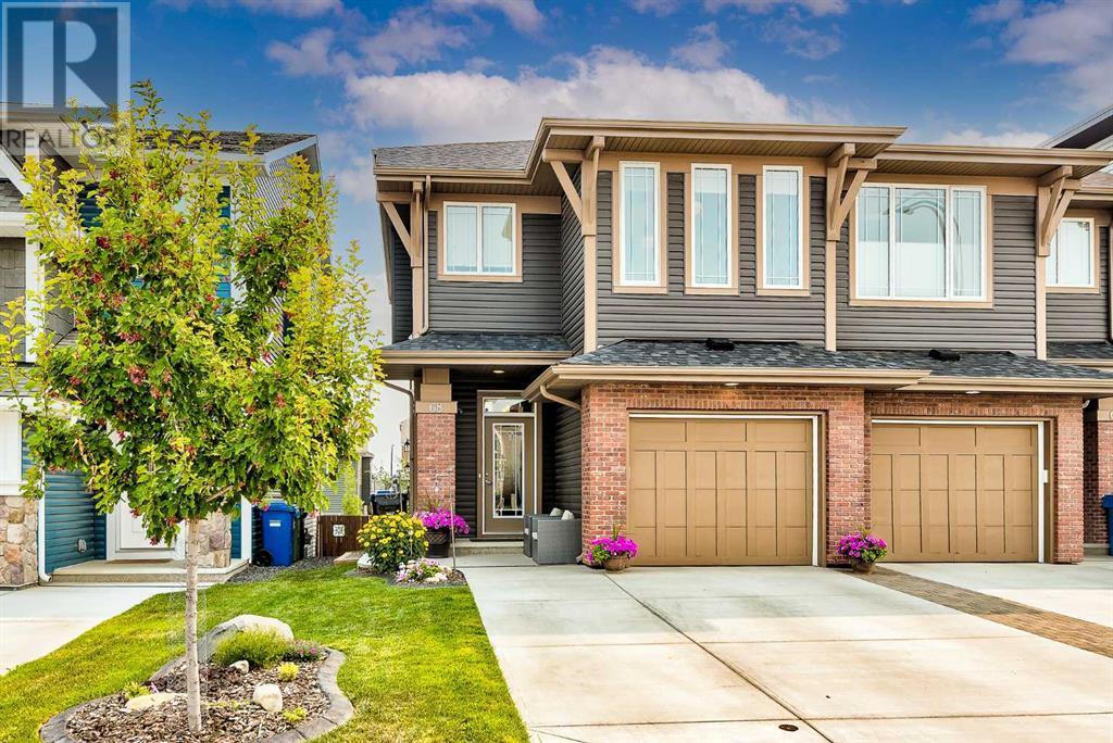 Single Family House for Sale in  Sage Bluff Road NW Sage Hill Calgary 