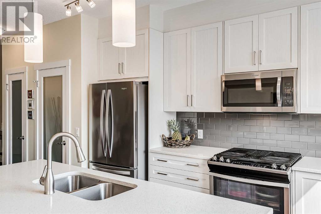 68 Sage Bluff Road NW, Calgary, Alberta