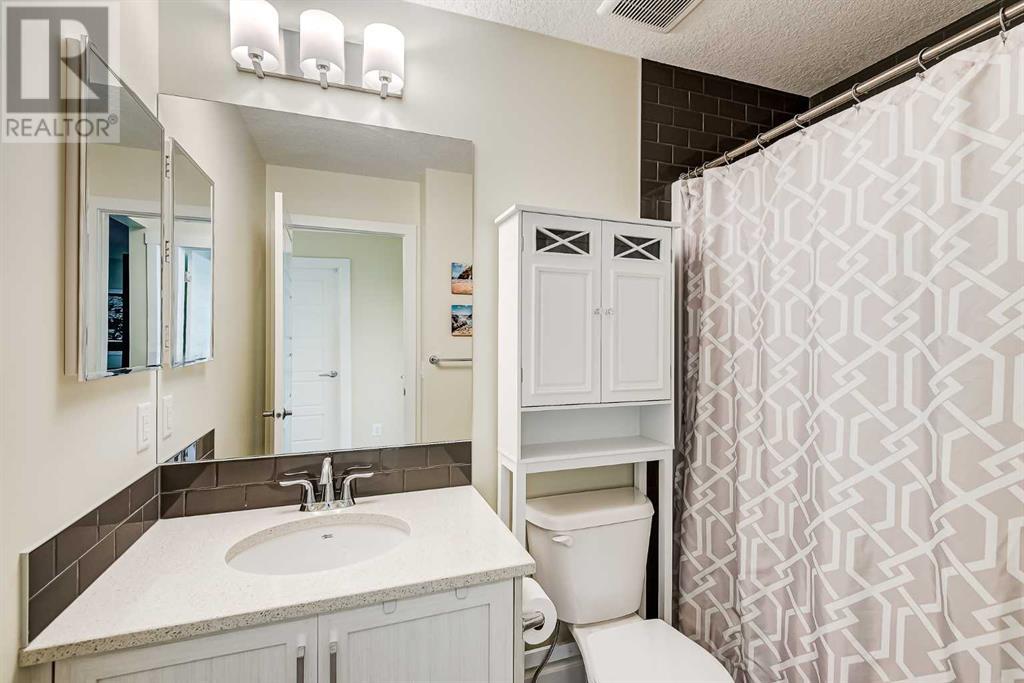 Single Family House for Sale in  Sage Bluff Road NW Sage Hill Calgary 
