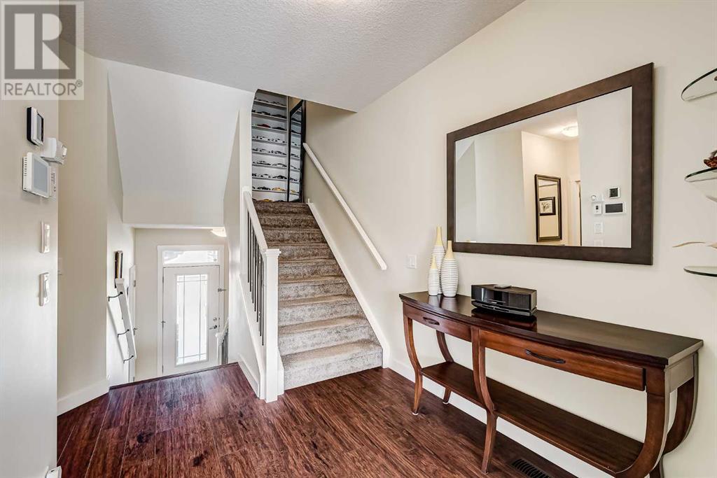 Single Family House for Sale in  Sage Bluff Road NW Sage Hill Calgary 