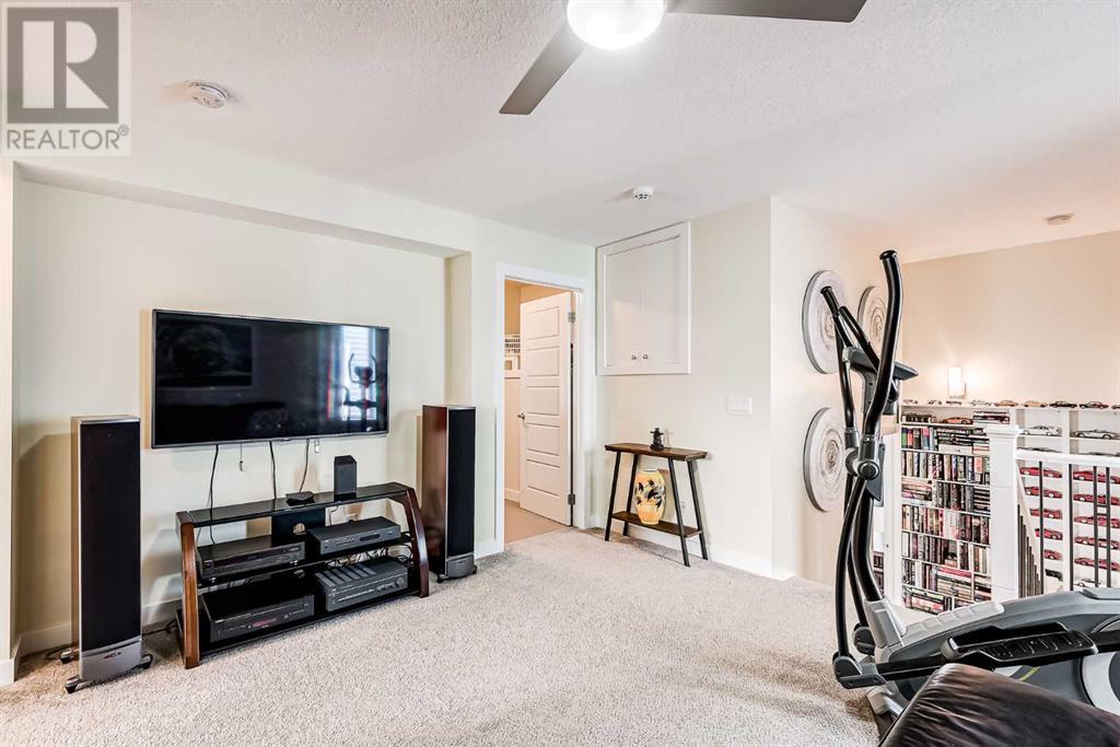 Single Family House for Sale in  Sage Bluff Road NW Sage Hill Calgary 