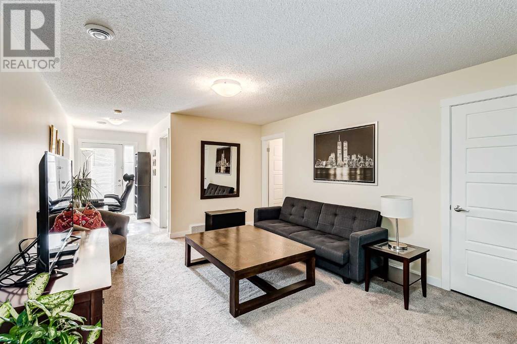 Single Family House for Sale in  Sage Bluff Road NW Sage Hill Calgary 