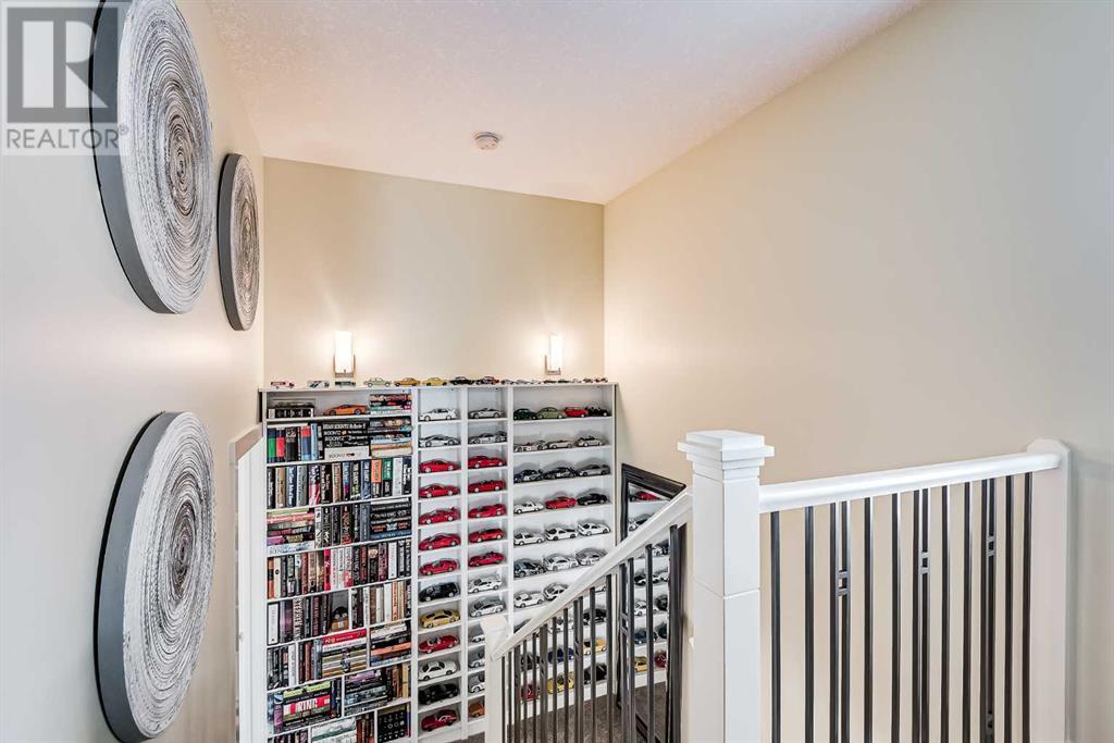 Single Family House for Sale in  Sage Bluff Road NW Sage Hill Calgary 