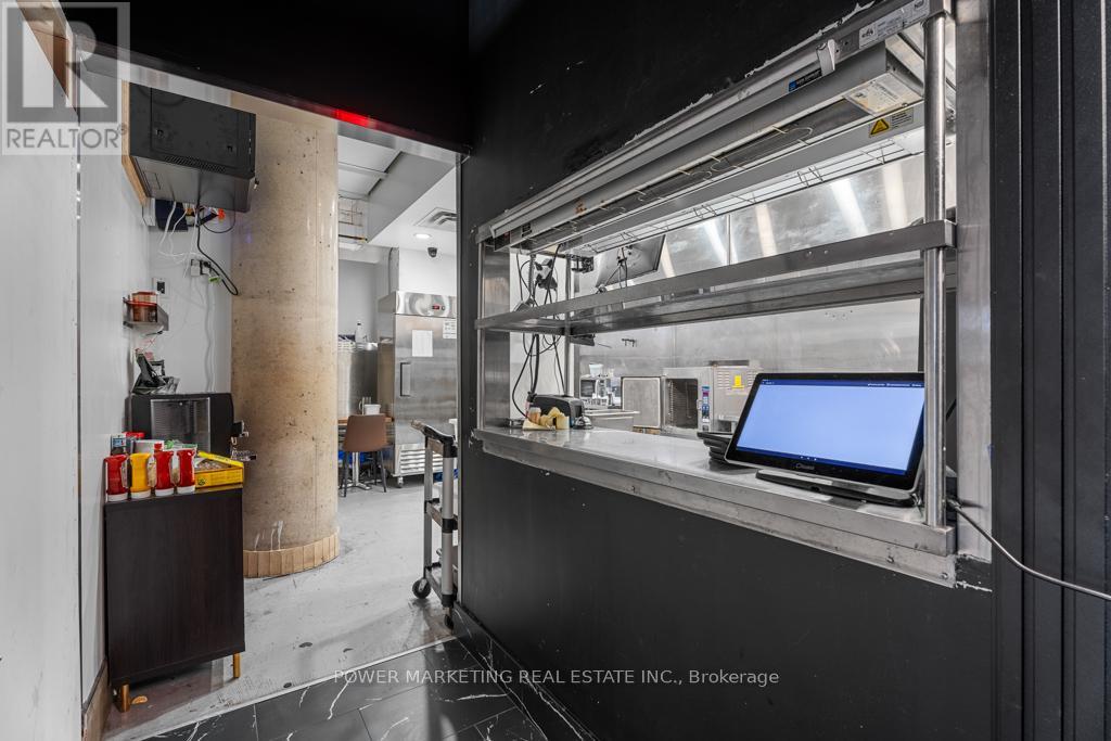 Photo 14 of 345 A Preston Street, Ottawa ON