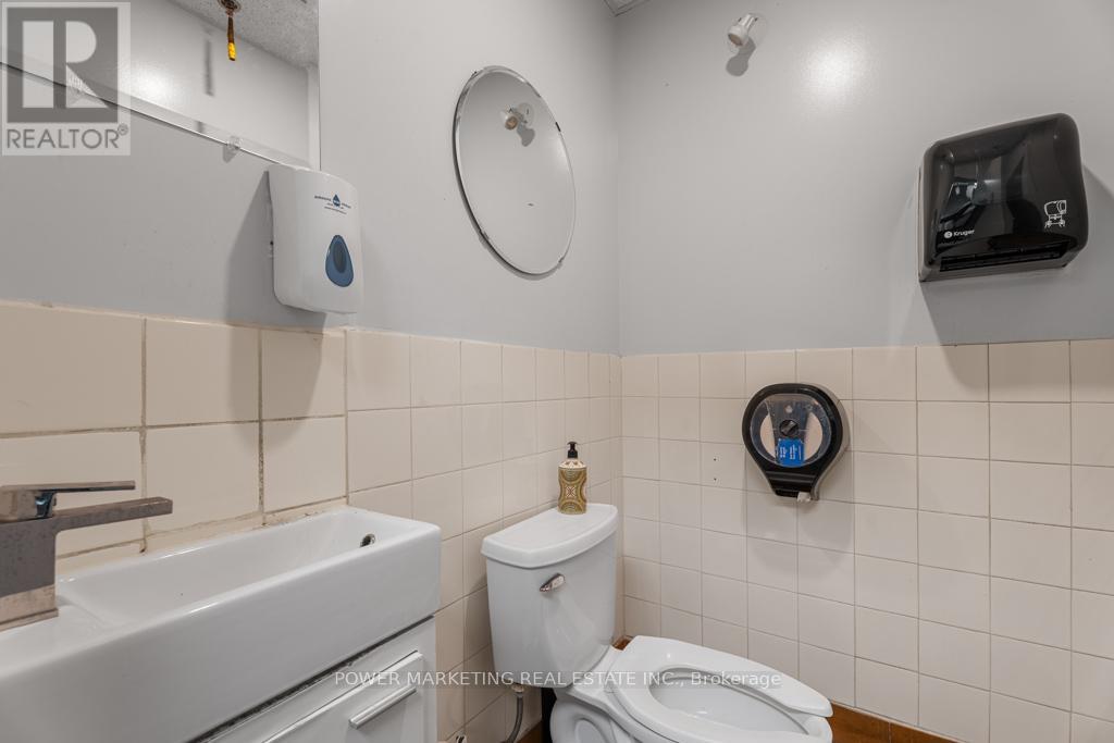 Photo 42 of 345 A Preston Street, Ottawa ON