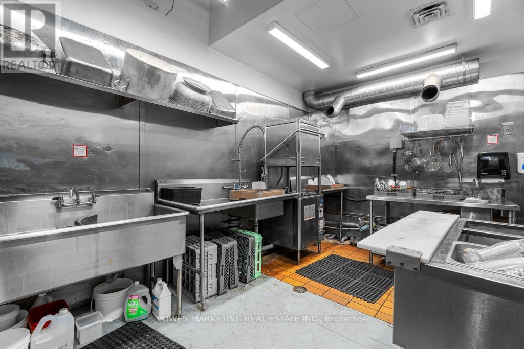Photo 36 of 345 A Preston Street, Ottawa ON