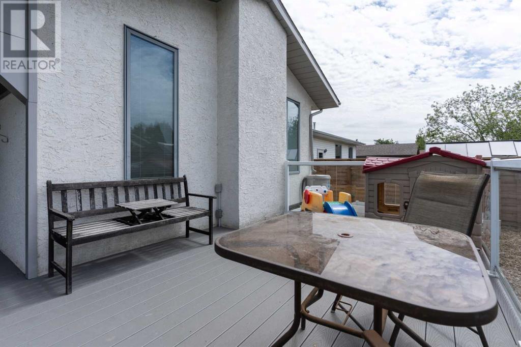 Single Family House Bungalow for Sale in   Street Victoria Park Camrose 