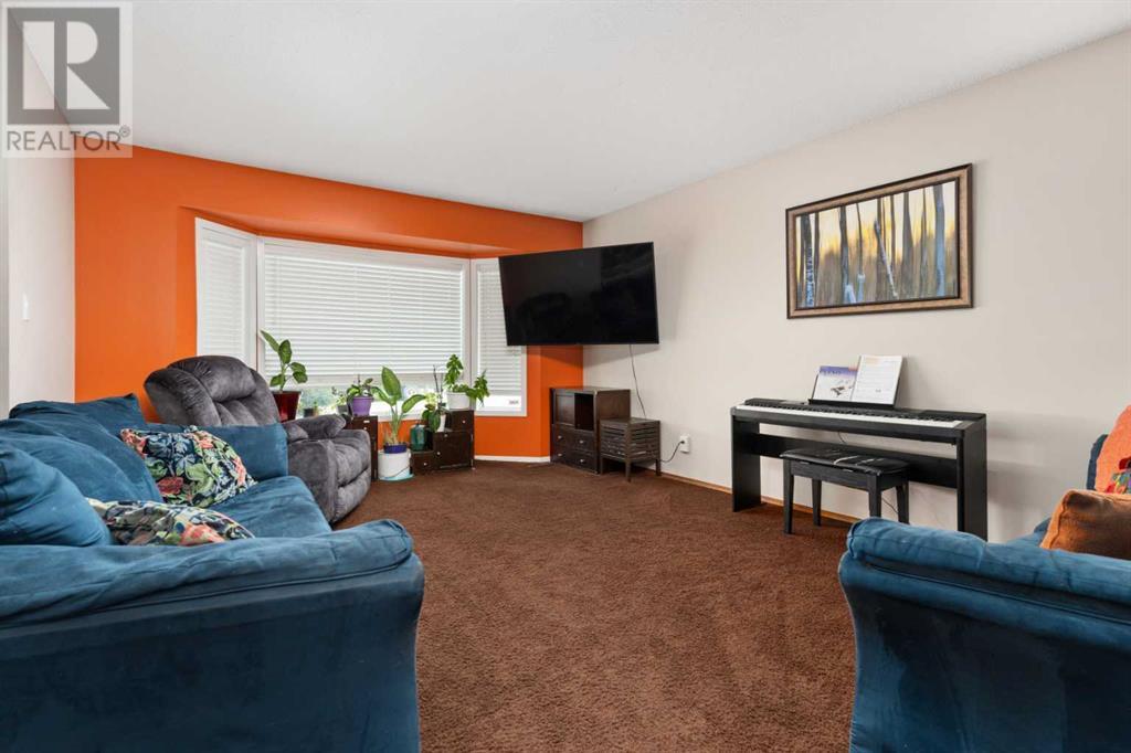 Single Family House Bungalow for Sale in   Street Victoria Park Camrose 