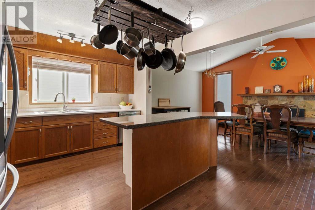 Single Family House Bungalow for Sale in   Street Victoria Park Camrose 