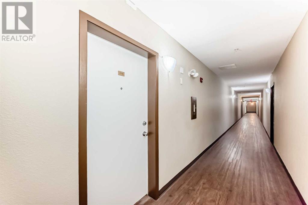Single Family House for Sale in   Taradale Drive NE Taradale Calgary 