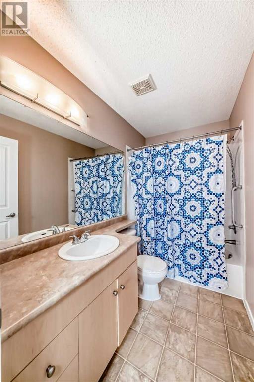 Single Family House for Sale in   Taradale Drive NE Taradale Calgary 