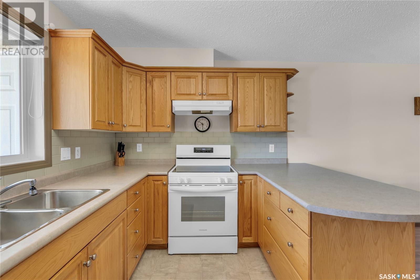 Single Family House Low rise for Sale in   Nelson ROAD Saskatoon 