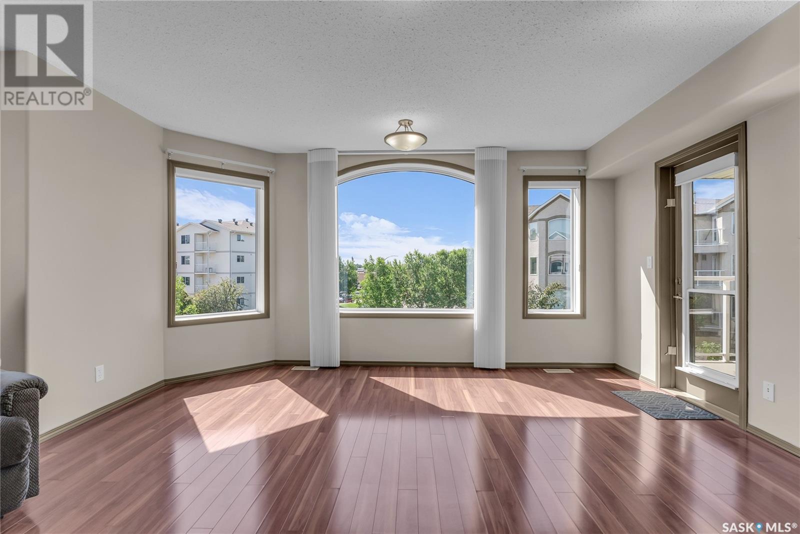Single Family House Low rise for Sale in   Nelson ROAD Saskatoon 
