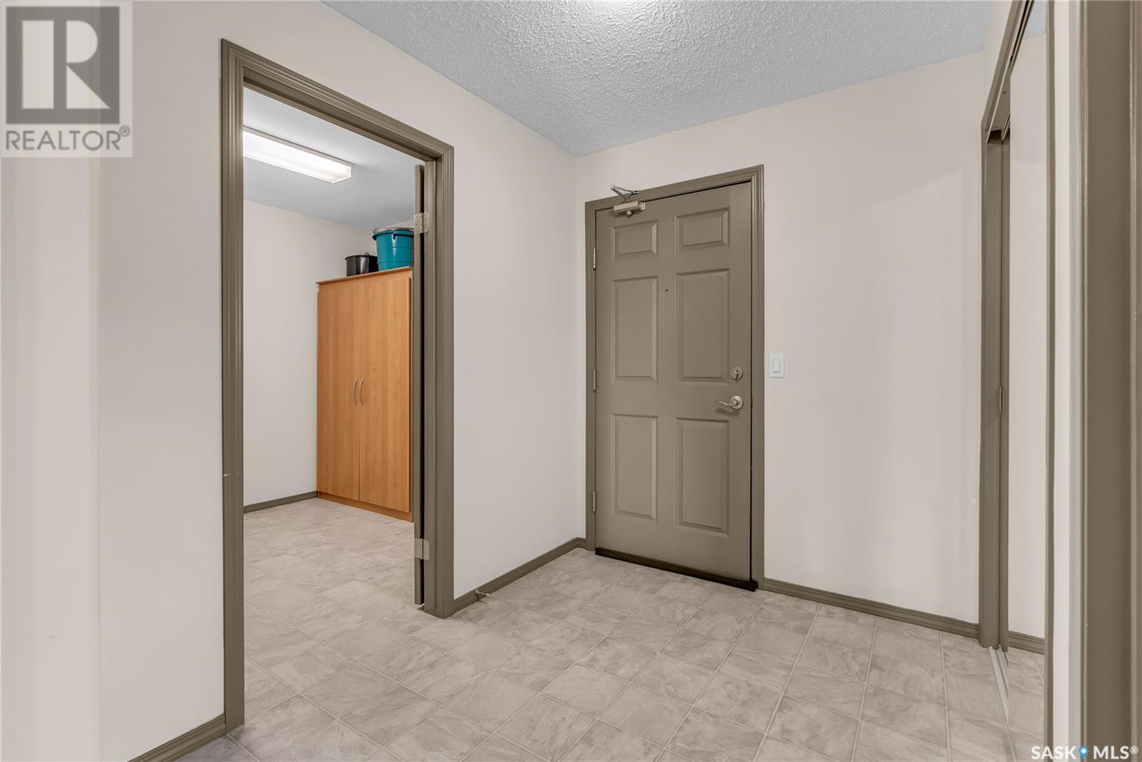 Single Family House Low rise for Sale in   Nelson ROAD Saskatoon 