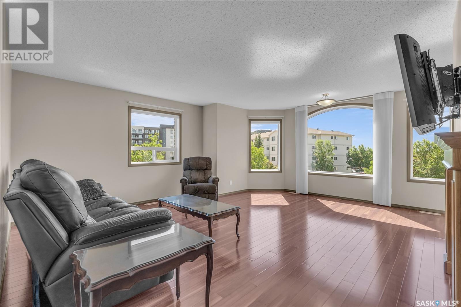 Single Family House Low rise for Sale in   Nelson ROAD Saskatoon 